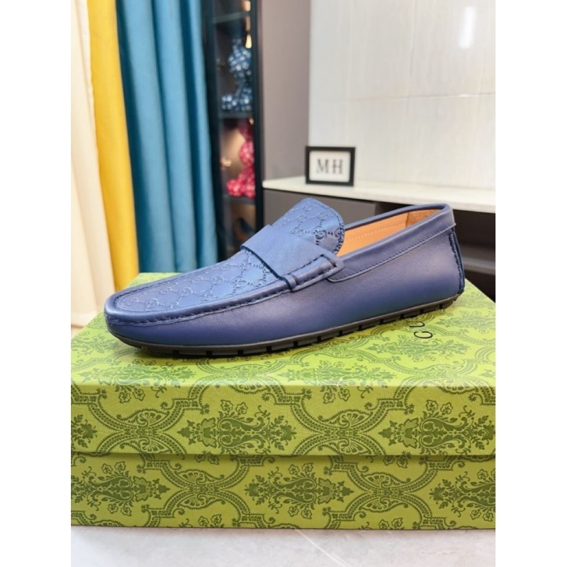 G*u*i leather shoes